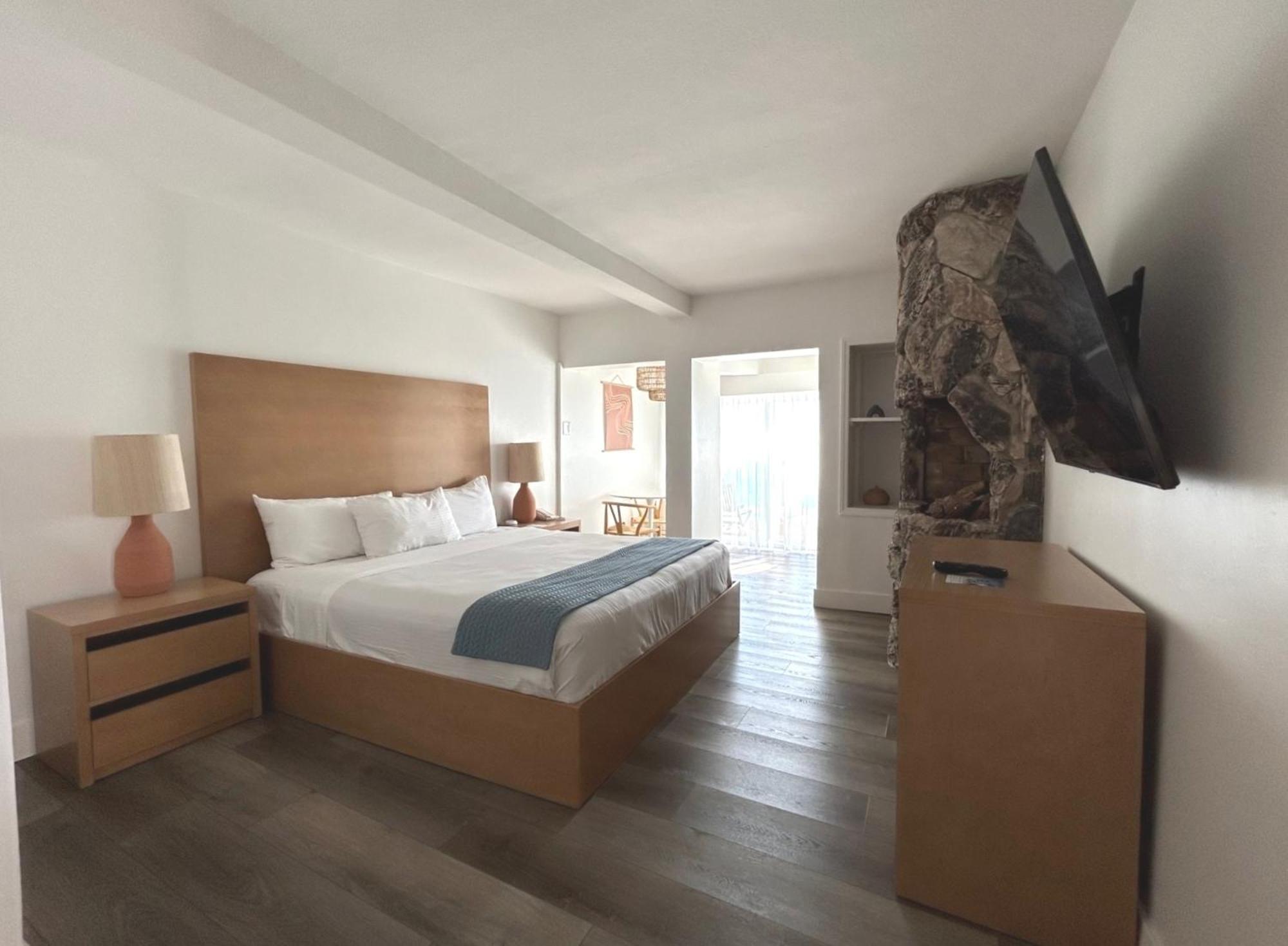 Capri Laguna On The Beach - A Boutique Hotel Лагуна Бийч Екстериор снимка